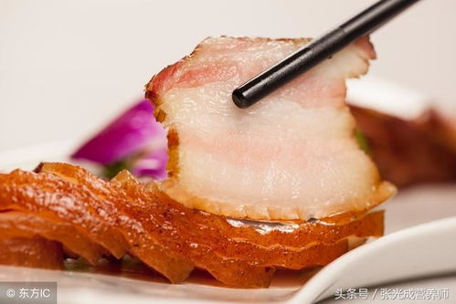 常食猪头肉与扒猪脸 美味背后的身体影响与饮食智慧